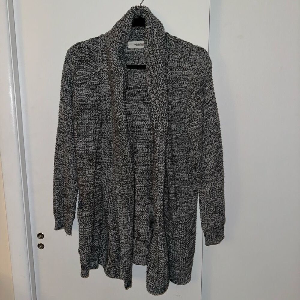 Workshop Republic Women’s Chunky Gray Cardigan Sweater Size Medium EUC